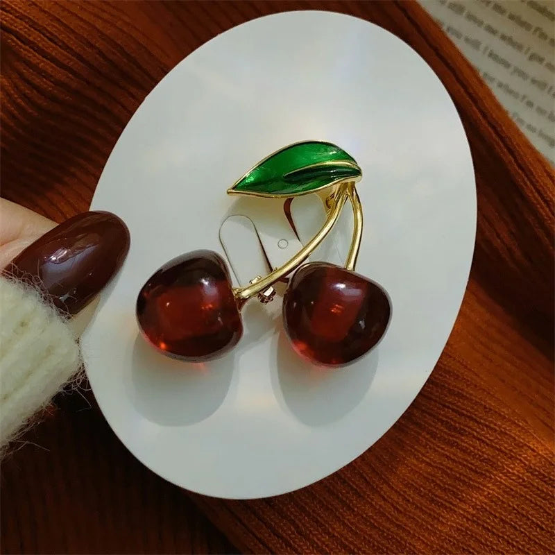 Cherry Brooche